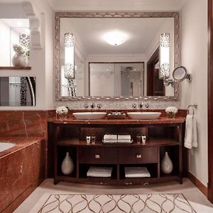 Palace Superior Deluxe Room Twin
