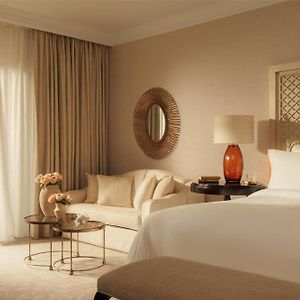 Arabian Court Deluxe Room king